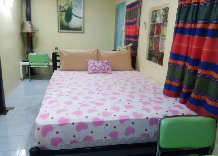 民宿 Ban Kru Ae Homehostel 曼谷